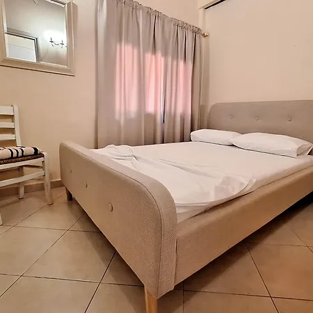 Pietra Di Mare * Βέργα Καλαμάτας